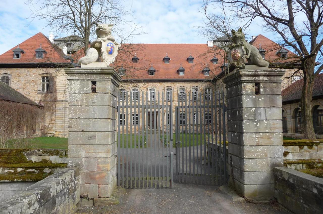 Ferienzimmer Im Schloss Burgpreppach Hotel Exterior foto